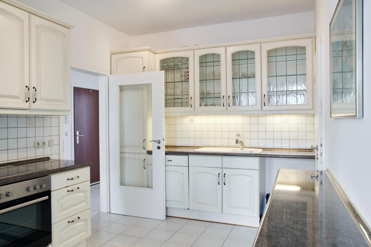ליבק Ferienwohnung Hafenbucht Moba-Travel מראה חיצוני תמונה