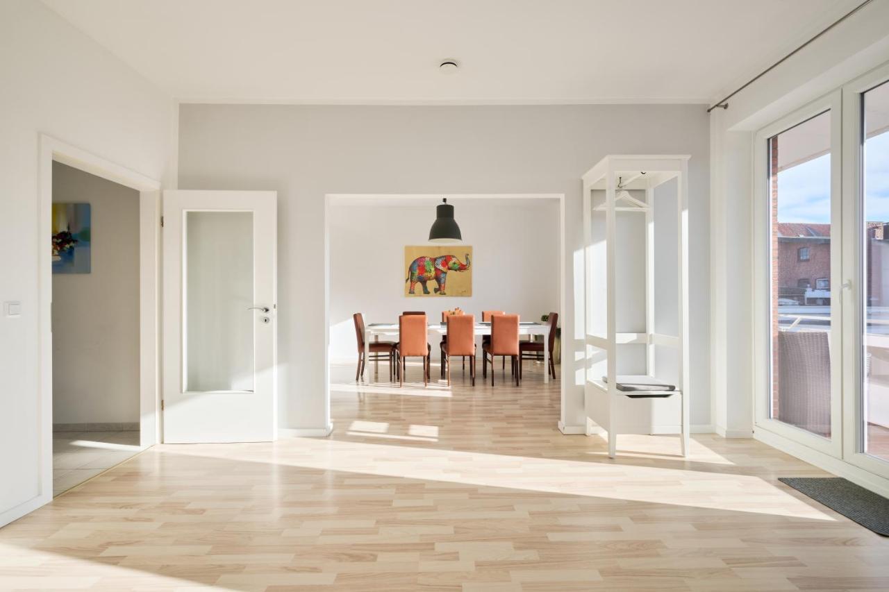 ליבק Ferienwohnung Hafenbucht Moba-Travel מראה חיצוני תמונה